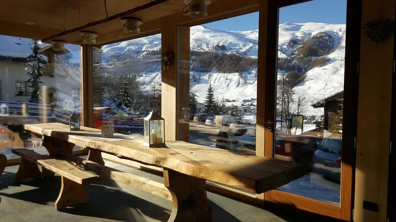 Hotel Del Bosco Livigno 3*,  Italy
